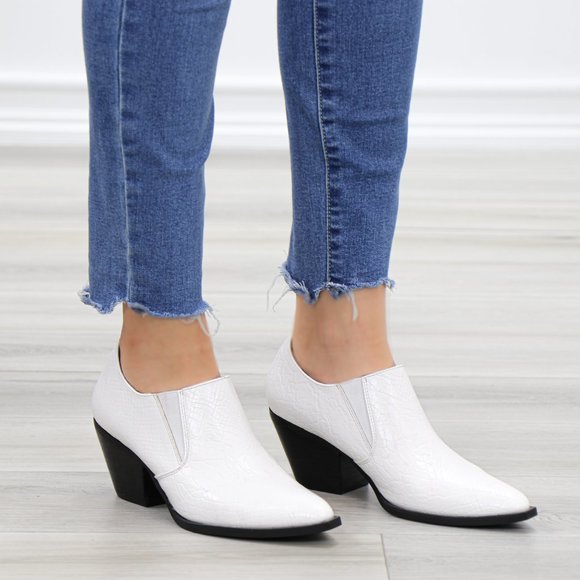 Slip On White Snake Texture Low Cut Booties - Picture 2 of 11